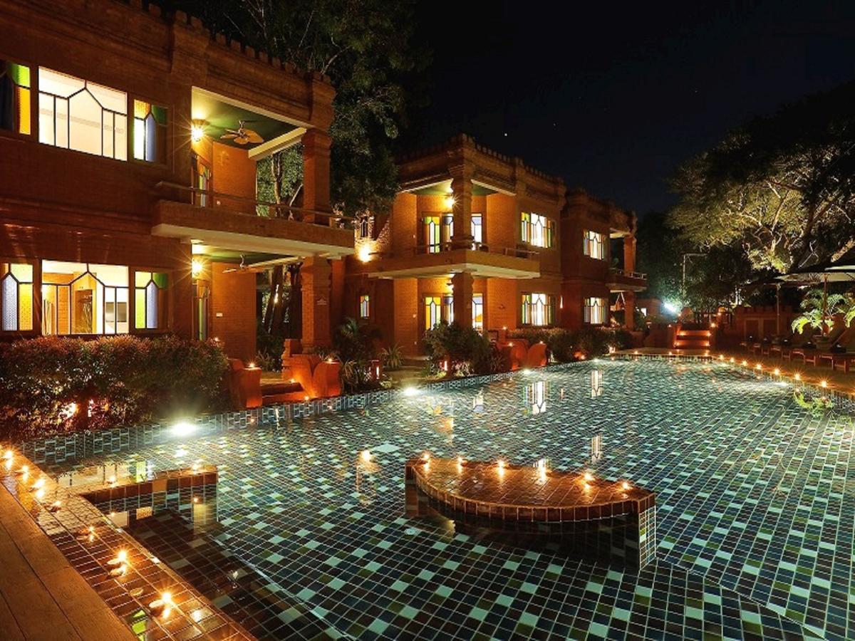 Ananta Bagan Hotel Nyaung-U Exterior photo